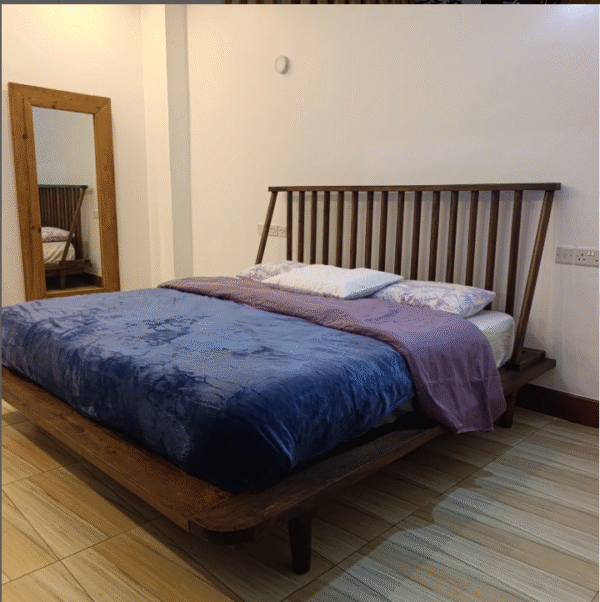 Nina Spindle Platform Bed