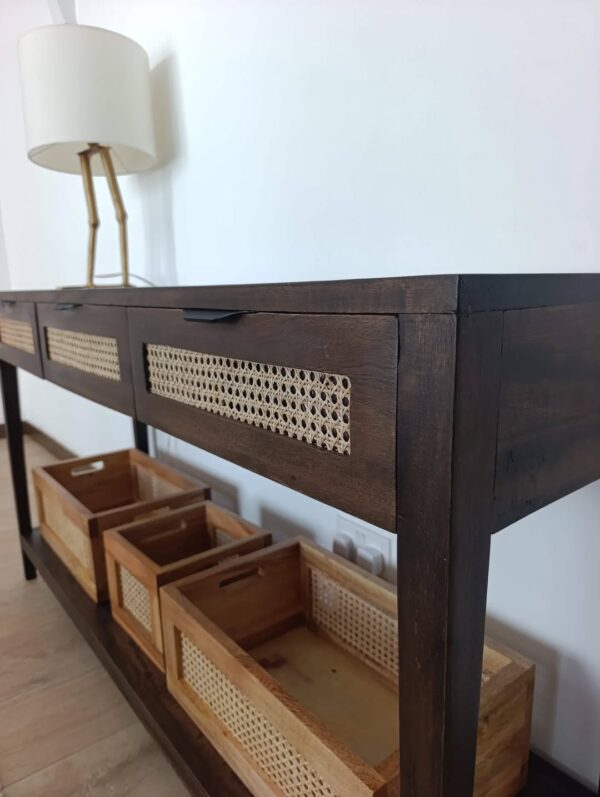 Savanna Noir Console