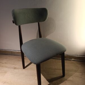 Mpevu Dining Chair