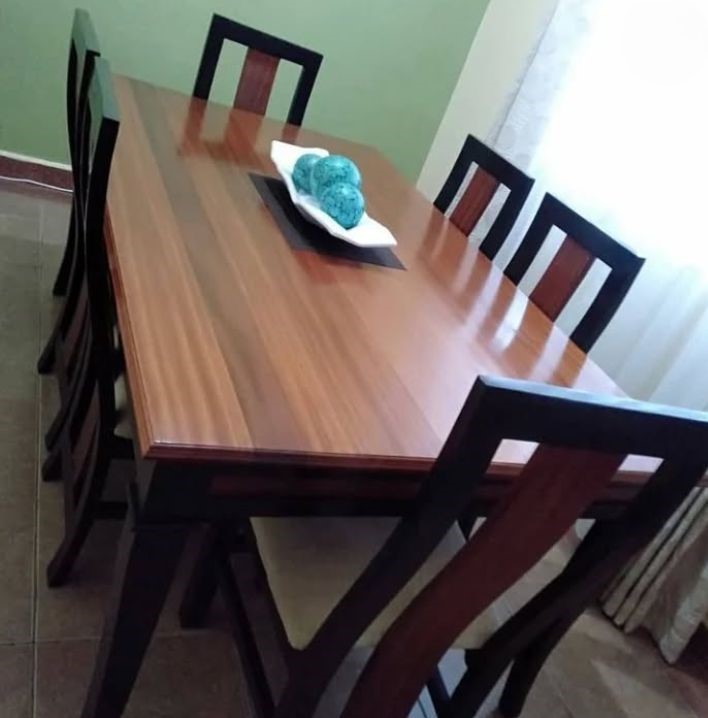 Regal Edge Dining Set