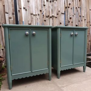 Manhattan Bathroom Cabinet