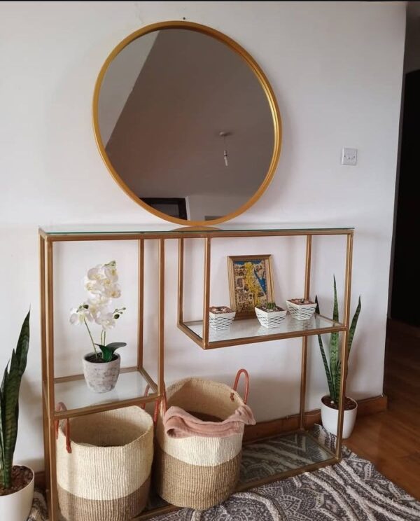 The Aurelia Mirror